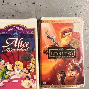 Alice and wonderland & Disney The Lion King Special Edition VHS NEW!!!